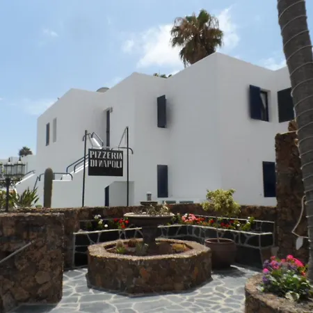 Habitaciones Residencial Corralejo Centro Playa Guest house *