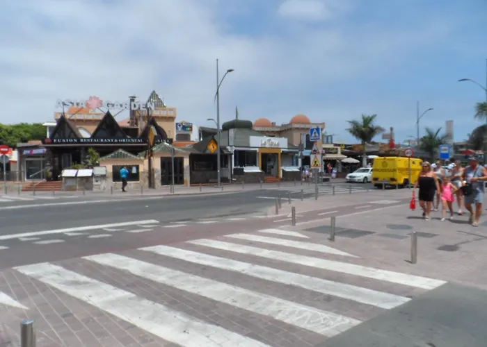 Habitaciones Residencial Corralejo Centro Playa Maison d'hôtes Corralejo