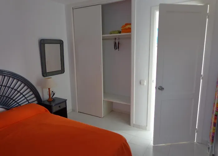 Habitaciones Residencial Corralejo Centro Playa Maison d'hôtes Corralejo