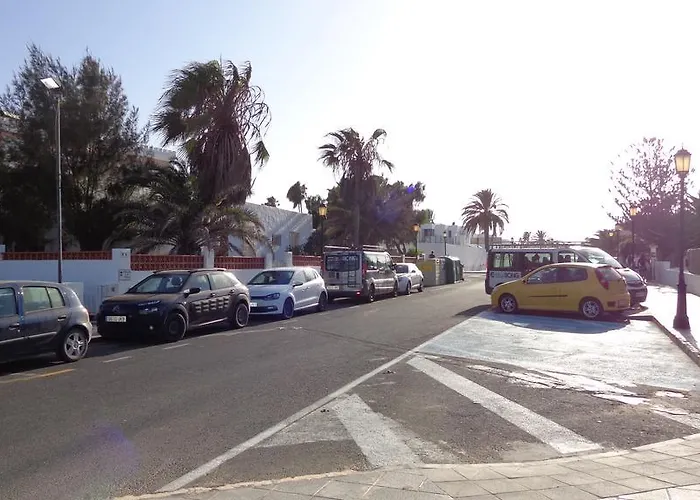 Habitaciones Residencial Corralejo Centro Playa Maison d'hôtes