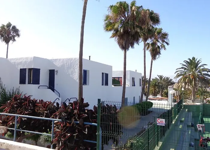 Habitaciones Residencial Corralejo Centro Playa Maison d'hôtes *